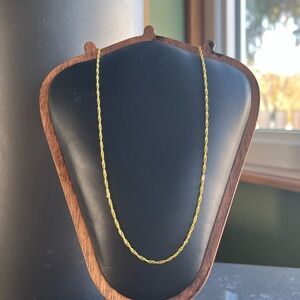 18k Gold Twist Chain